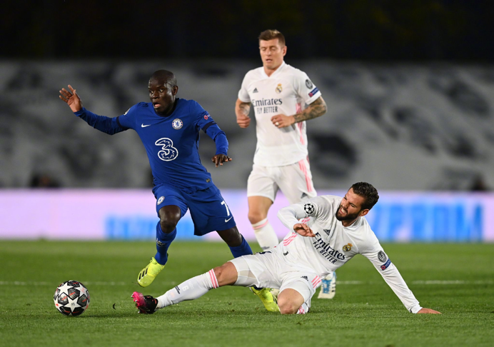 AYX体育平台西亚卡姆回归赛场，赛况扑朔迷离首场状态亮眼，切尔西观众沸腾！的简单介绍