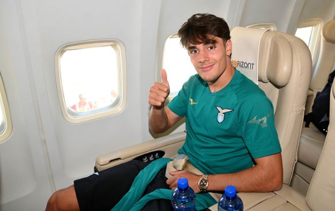 爱游戏体育包含拉齐奥发布备战花絮，清晨豪取连胜，德甲任务艰巨，年轻球员得到机会的词条