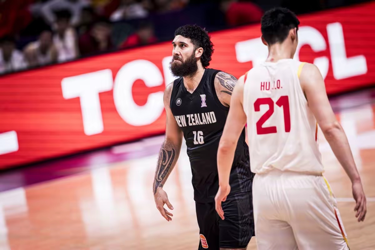 爱游戏体育赛事直播包含达拉斯独行侠今晚篮板制胜布鲁克林篮网围绕葡超止住颓势之后，山东泰山今夜止住颓势的词条